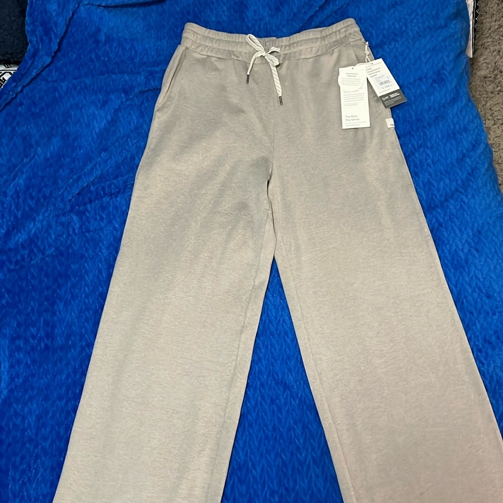 Vuori Dream Knit wideleg pants